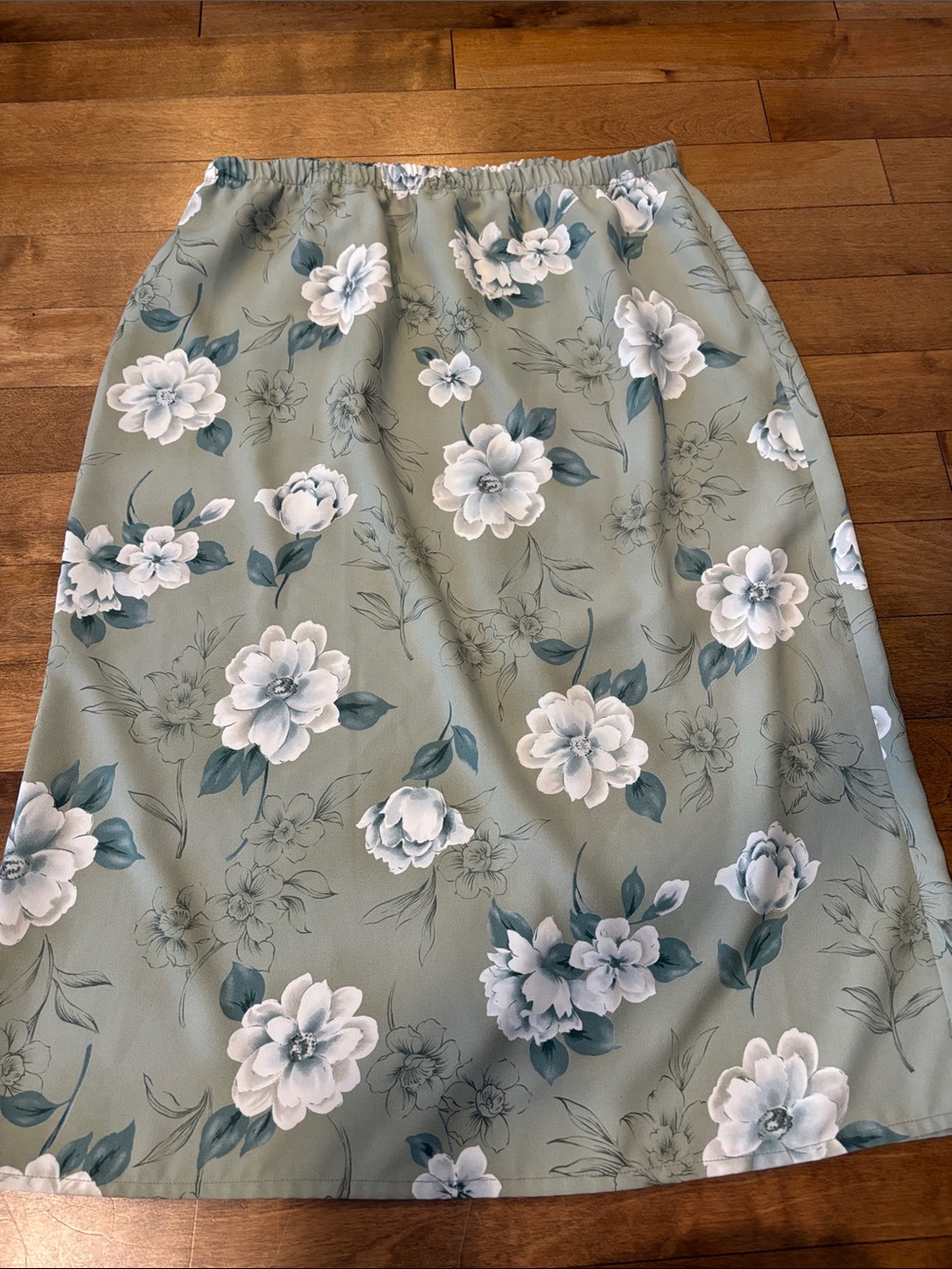 Vintage Sage Green Floral Midi Skirt